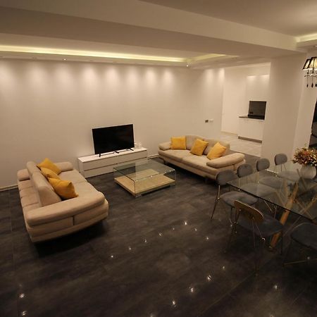 Super Luxury Apartments Tbilisi Exterior photo