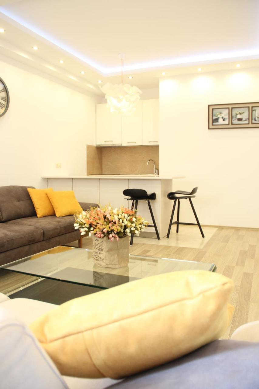 Super Luxury Apartments Tbilisi Exterior photo